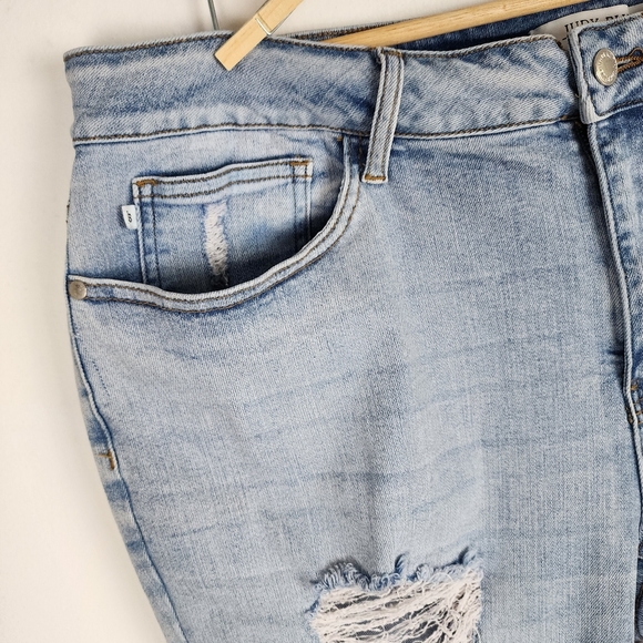 Judy Blue Jeans Women Boyfriend Fit Distressed Stretch Light Wash Size 22W - Picture 11 of 15